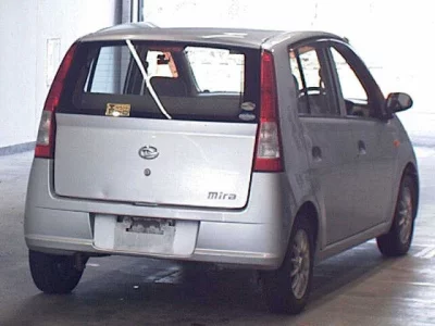 DAIHATSU MIRA 4