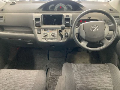 Toyota Raum