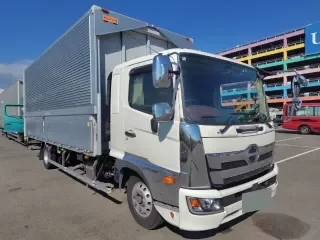 HINO TRUCK 1