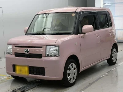 Toyota Pixis Space
