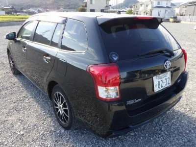 TOYOTA COROLLA FIELDER 2