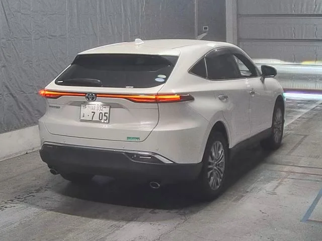 Toyota Harrier 2020