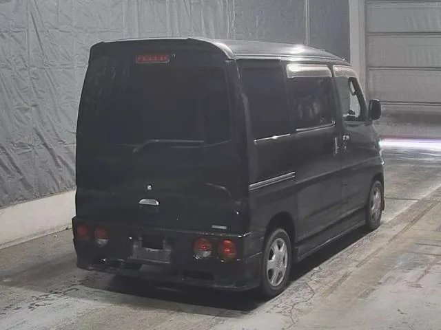 Mitsubishi Minicab 2010