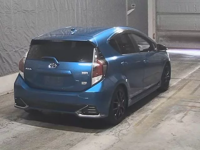 Toyota Aqua 2016
