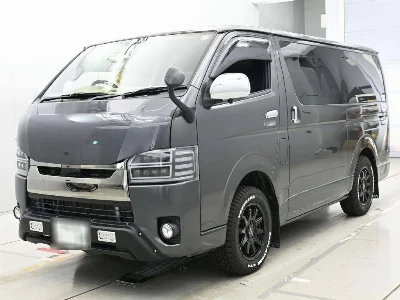 TOYOTA REGIUS VAN 1