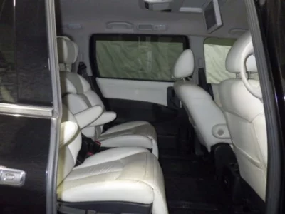 NISSAN ELGRAND 4