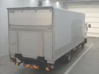 Isuzu Forward