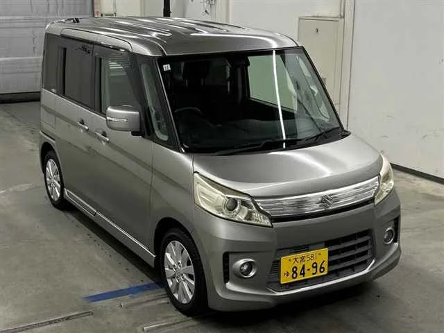 Suzuki Spacia Custom 2013