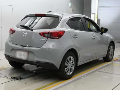 Mazda Mazda2