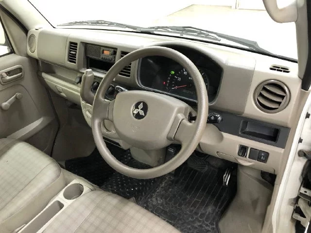 Mitsubishi Minicab  с аукциона в Японии