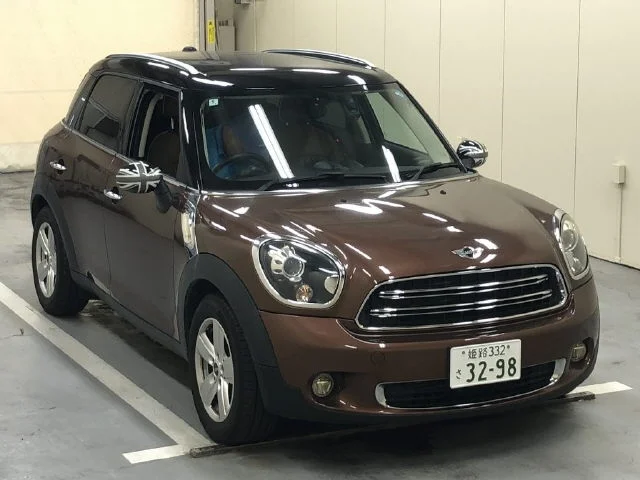 Mini MINI CROSSOVER  с аукциона в Японии