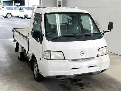 Nissan Vanette Truck