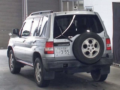 Mitsubishi Pajero iO