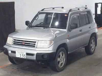 Mitsubishi Pajero iO