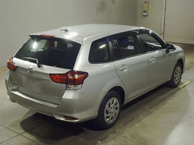 TOYOTA COROLLA FIELDER 2