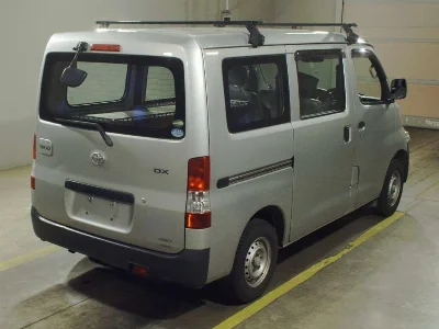 TOYOTA TOWN ACE VAN 2