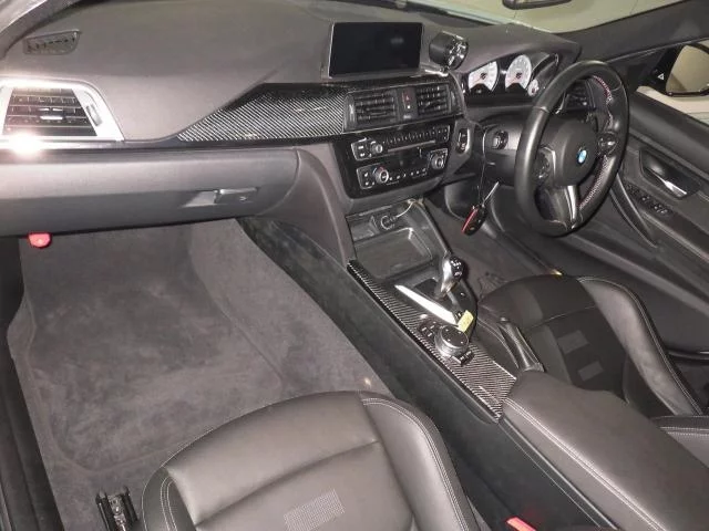 BMW M3  с аукциона в Японии