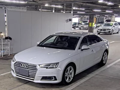 AUDI A4 AVANTE