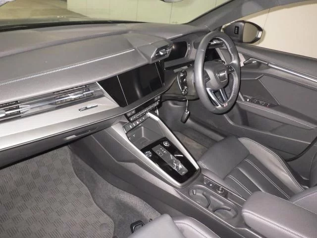 Audi A3  с аукциона в Японии