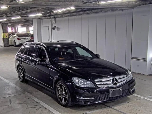 Mercedes-Benz C-Class 2011