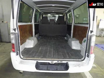 NISSAN CARAVAN