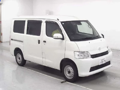 Mazda Bongo Van