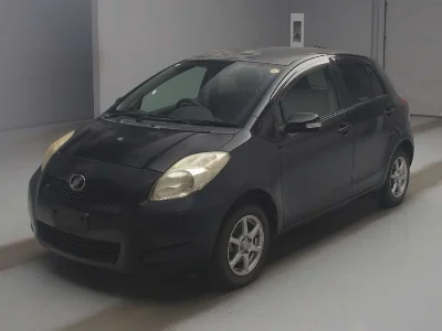 TOYOTA VITZ 1