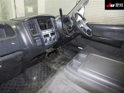 NISSAN CARAVAN