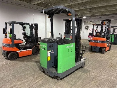 Toyota  FORKLIFT
