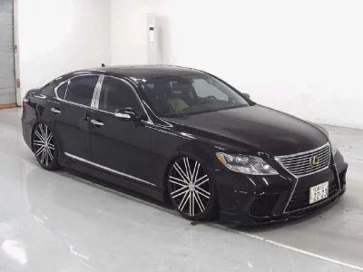 Lexus LS460L
