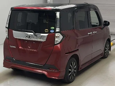 TOYOTA TANK