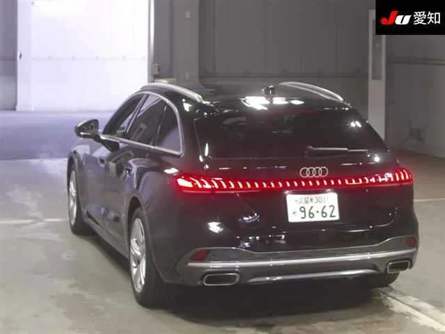 Audi A5 Avant  с аукциона в Японии