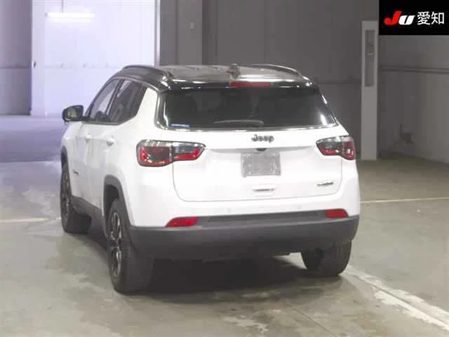 Jeep Compass  с аукциона в Японии