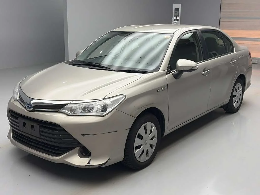 Toyota Corolla Axio 2015