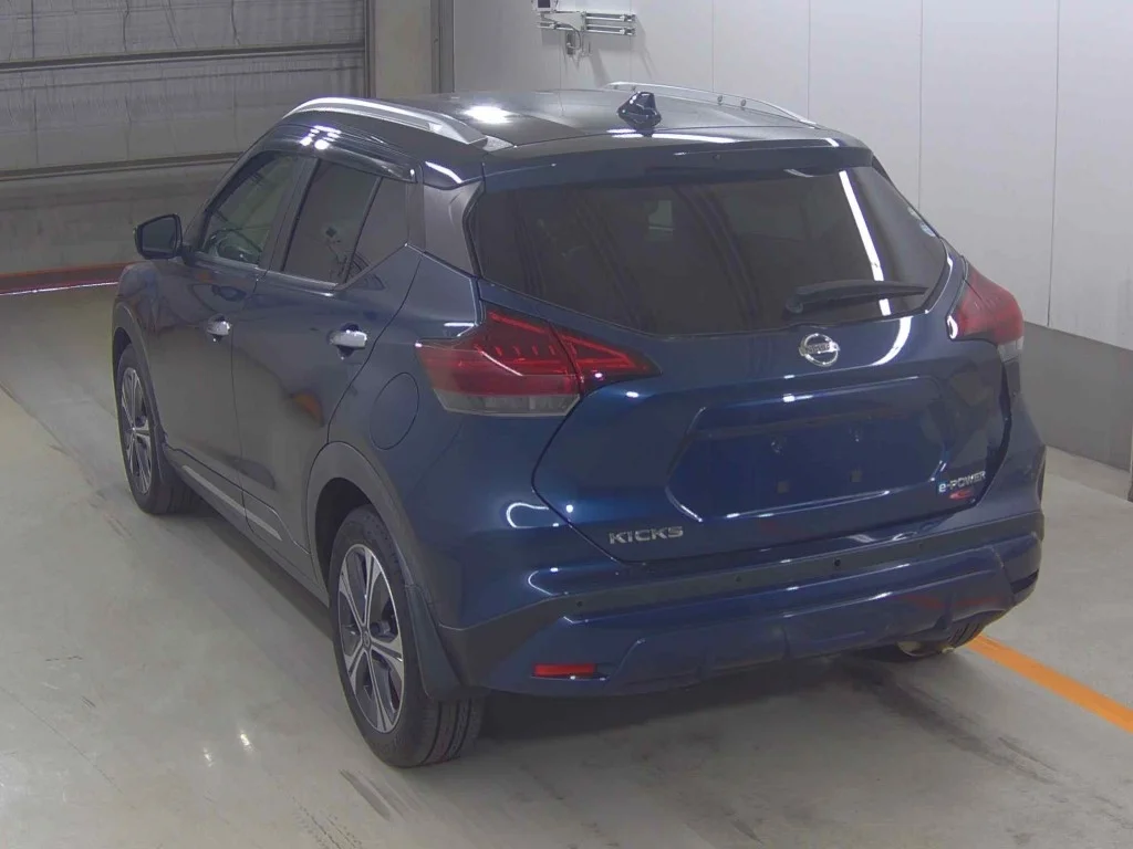Nissan Kicks  с аукциона в Японии