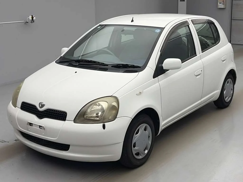 Toyota Vitz 1999