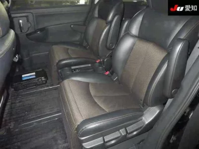NISSAN ELGRAND 3
