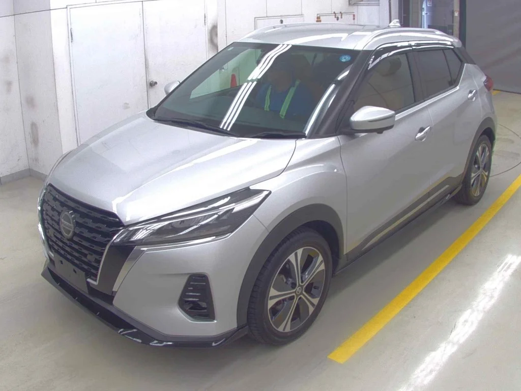 Nissan Kicks  с аукциона в Японии