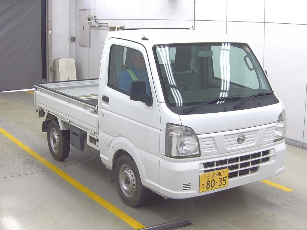 Nissan NT100 Clipper 2017