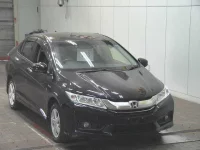 Цена авто Honda Grace с аукционов Японии, номер кузова GM5, пробег 92 000, оценка 2