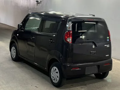 SUZUKI MRWAGON