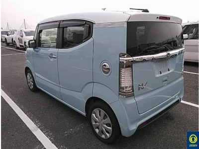 Honda N-Box Slash