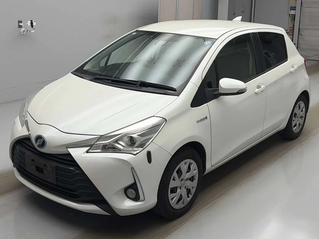 Toyota Vitz 2018