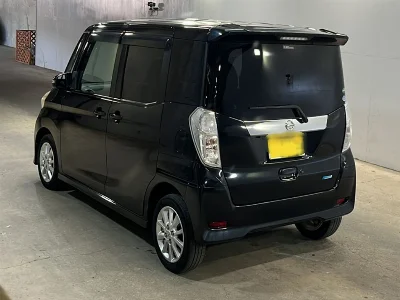 NISSAN DAYZ ROOX 2