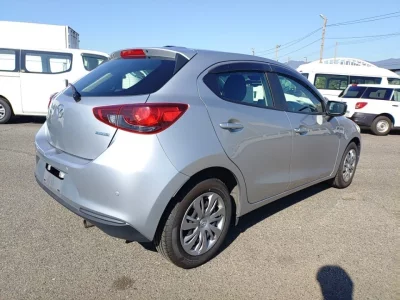 Mazda Mazda2