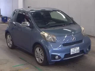 TOYOTA IQ
