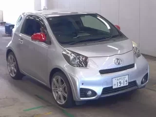 TOYOTA IQ