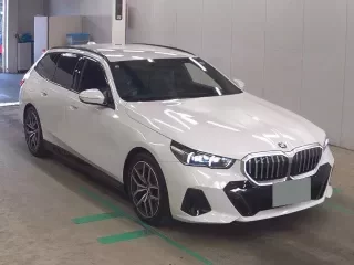 BMW 5 SERIES 1