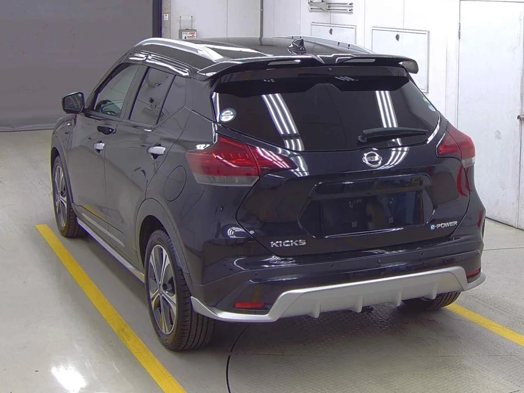 Nissan Kicks  с аукциона в Японии