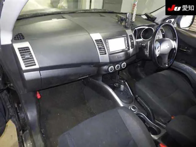 Mitsubishi Outlander  с аукциона в Японии
